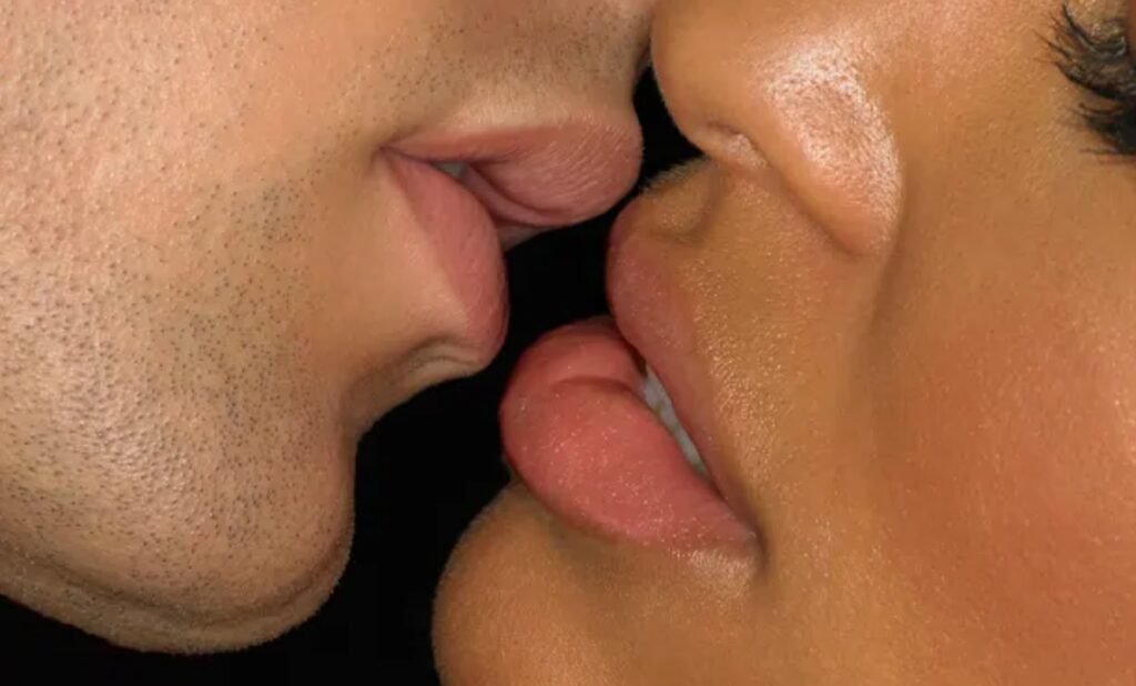 Romantic French kissing escort Amsterdam