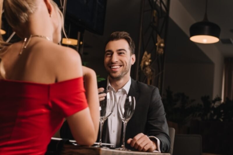 Romantic girlfriend experience date Amsterdam at fine dining restaurant